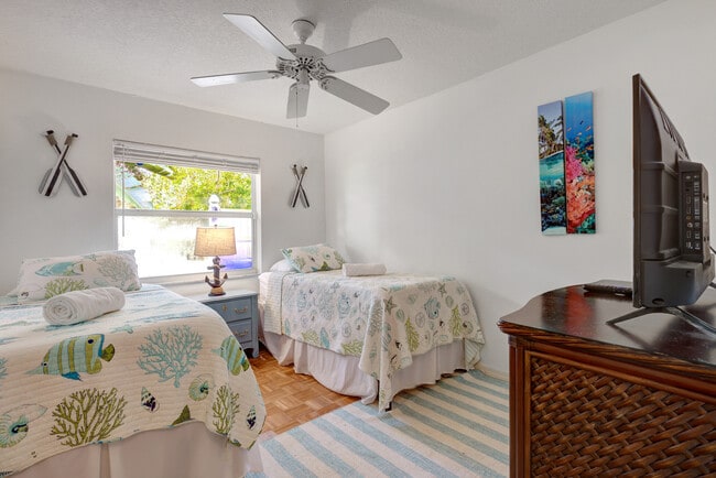 Photo - 1505 Coral Ave
