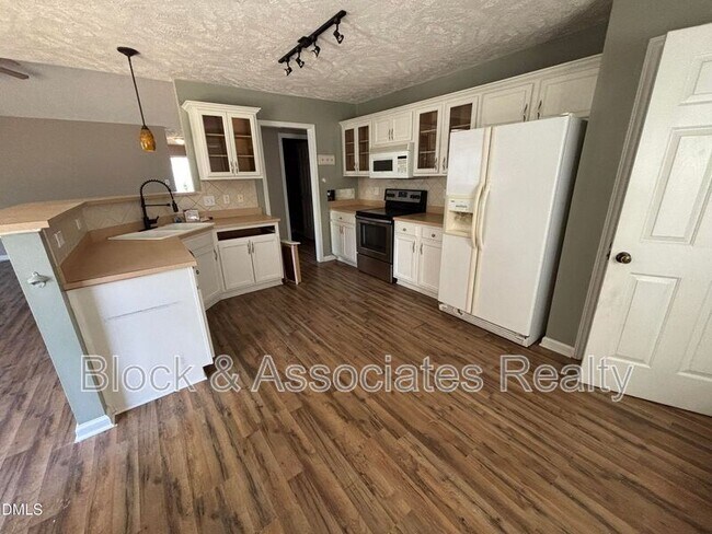 337 Americana Dr
