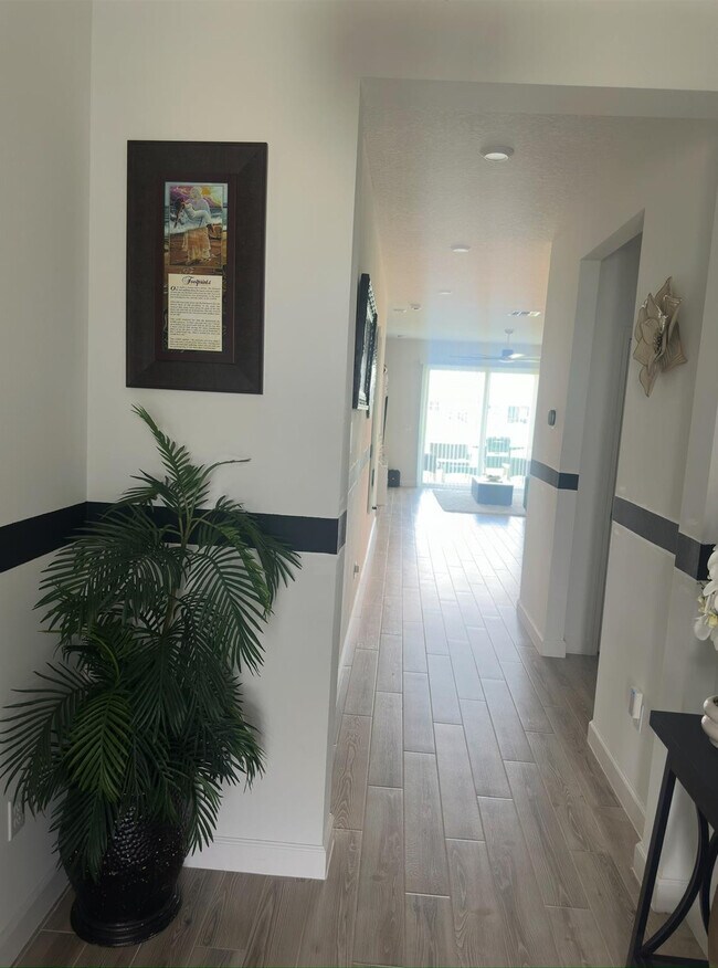 Photo - 10495 SW Orana Dr