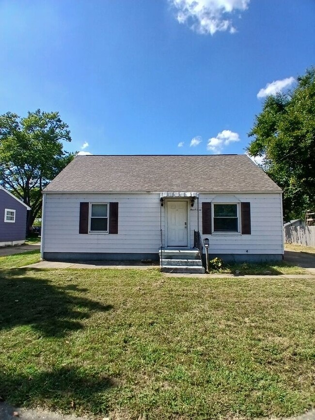 Building Photo - Cozy 3 bed, 1 Bath Home in Trenton-Fenced ...