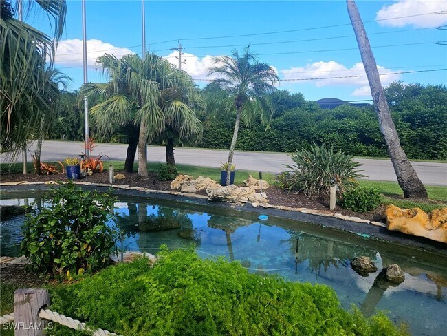 Building Photo - 17760 Park Village Blvd