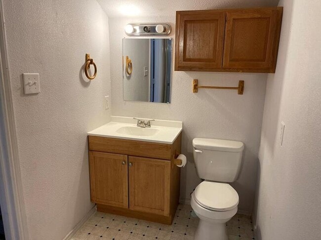 Photo - 720 Pritchett Ln