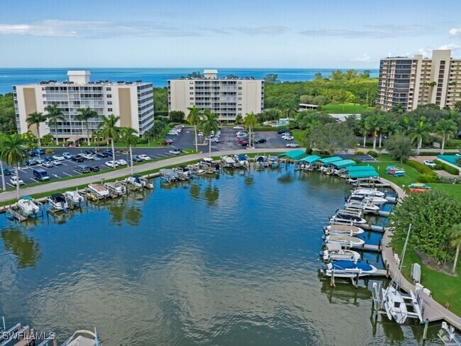 Building Photo - 3 Bluebill Ave Unit 206 Rental