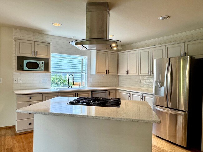 Photo - Top Quality 4 bedroom Silverdale home available now