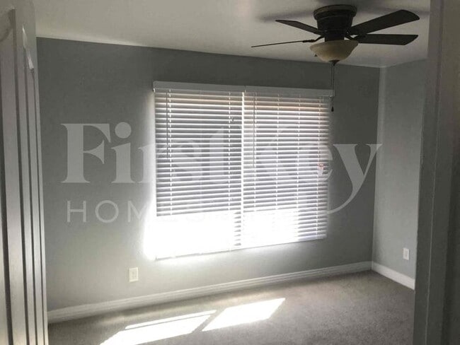 Photo - 4818 W Christy Dr