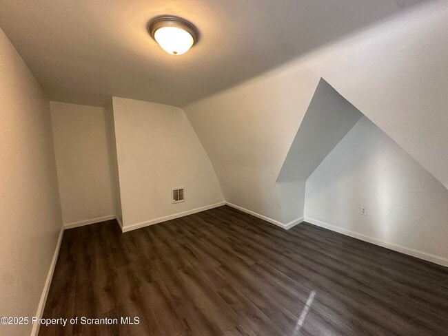 Photo - 16 Sterling Ave