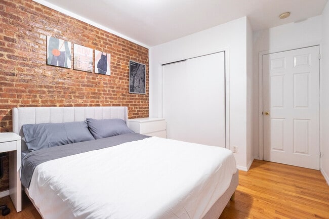 Photo - 1415-1423 Lexington Avenue-SI ID1032075P Unit SI ID1032075P