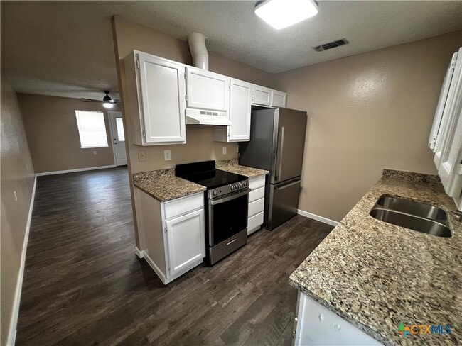 Photo - 301 Rockwood Dr Apartment Unit j-6