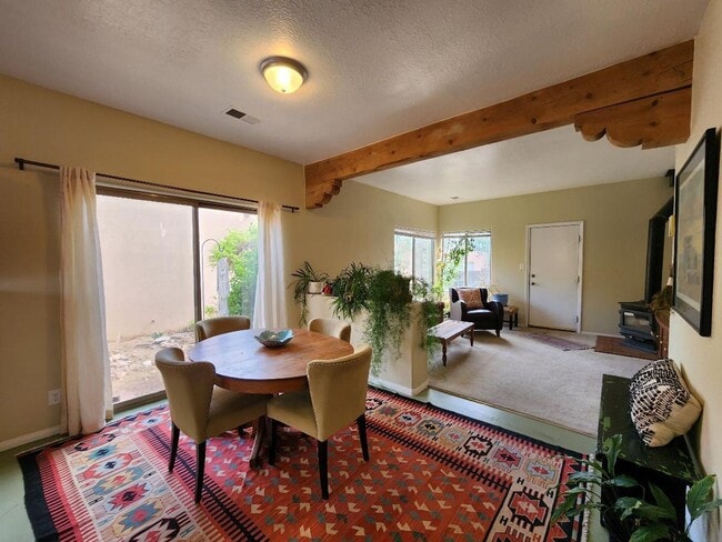 Photo - 4028 Paseo del Sol