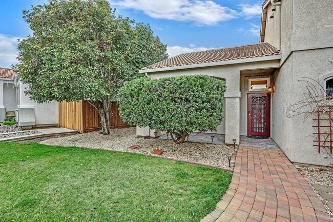 Photo - 1005 Mabel Josephine Ct