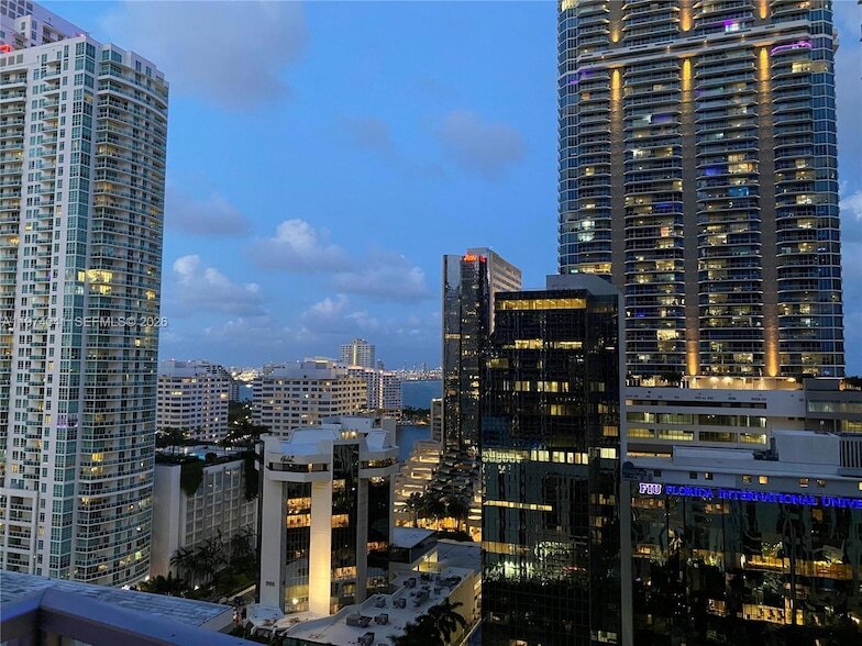 Photo - 1050 Brickell Ave Unit 1904