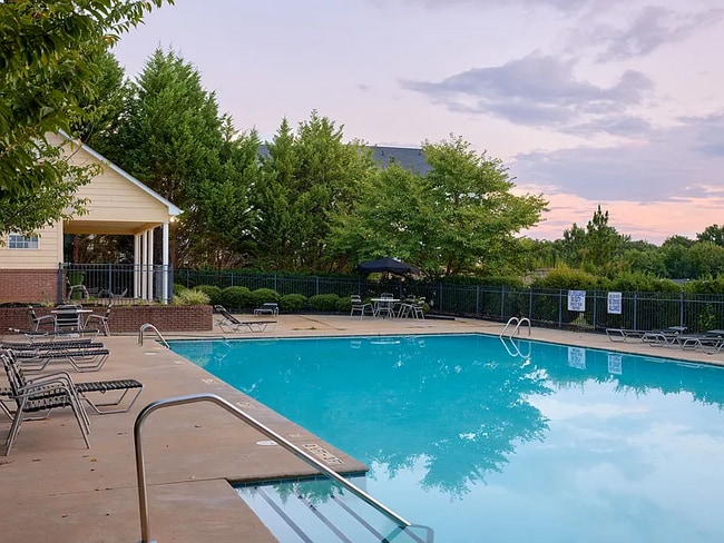 Photo - 457 Woodbark Ct