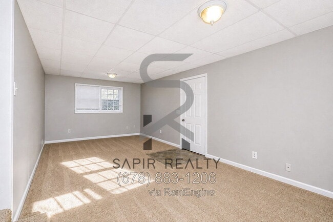 Photo - 8886 Ashton Rd