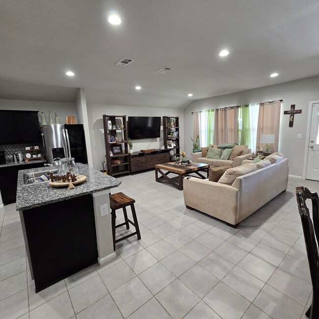 Photo - 7003 Adenium Rd