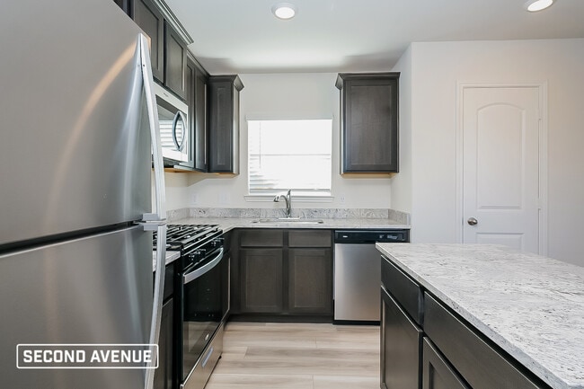 333 Condie Russell Ave