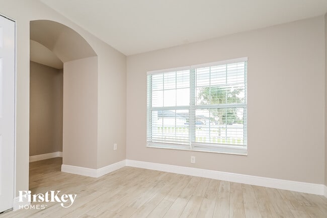 Photo - 11202 Hidden Breeze Dr