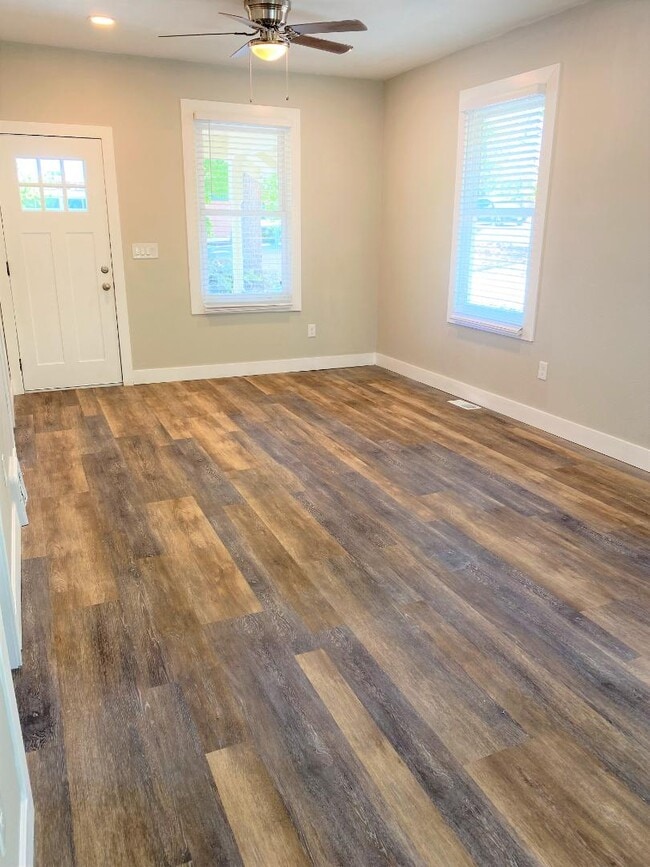 Photo - 618 W Pikes Peak Ave