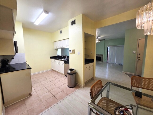 Photo - 8100 Cambridge St Unit 9