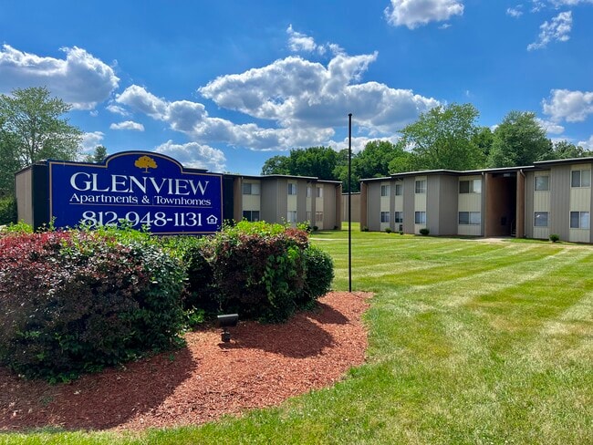 Exteriors - Glenview Apartments