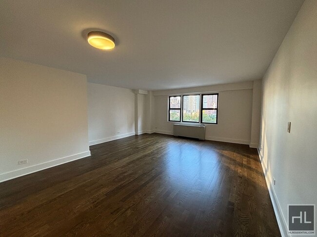 Building Photo - EAST 63 STREET Rental