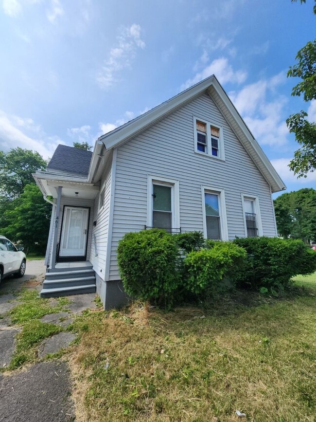 Single Family Home - Single Family Home