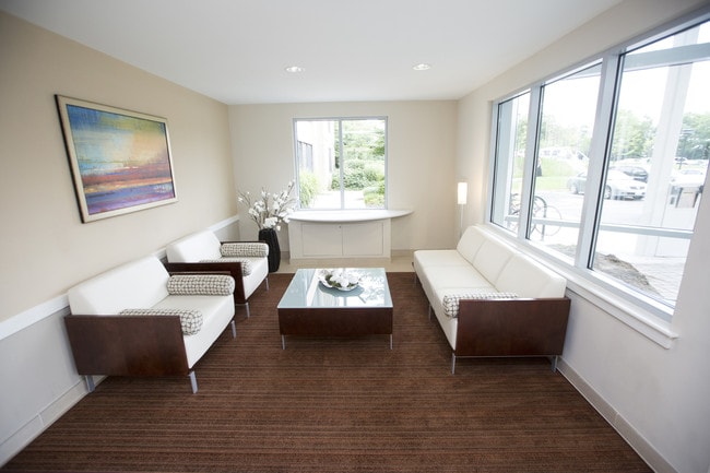 Photo - Edgewood Commons 601