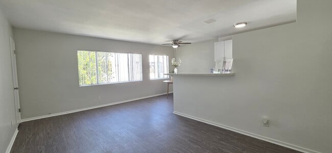 4741 S Slauson Ave Unit 7