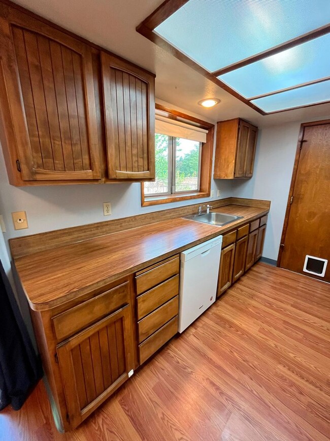 Photo - howad01 Unit 2800