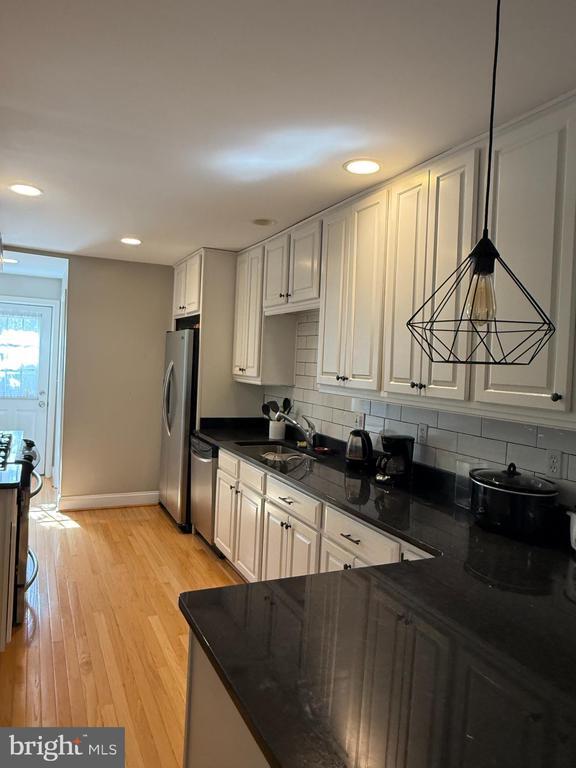 Photo - 1929 E Lombard St