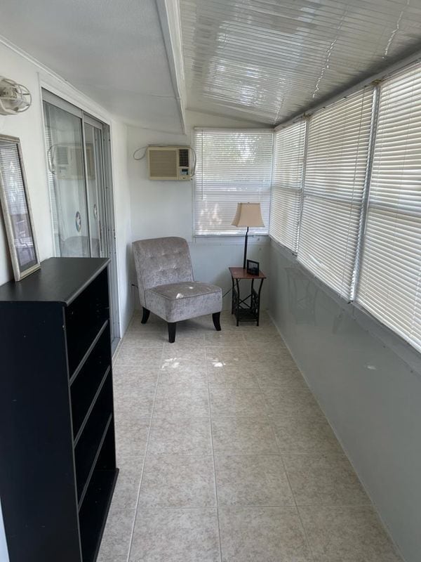 Photo - 148 Tuscany B