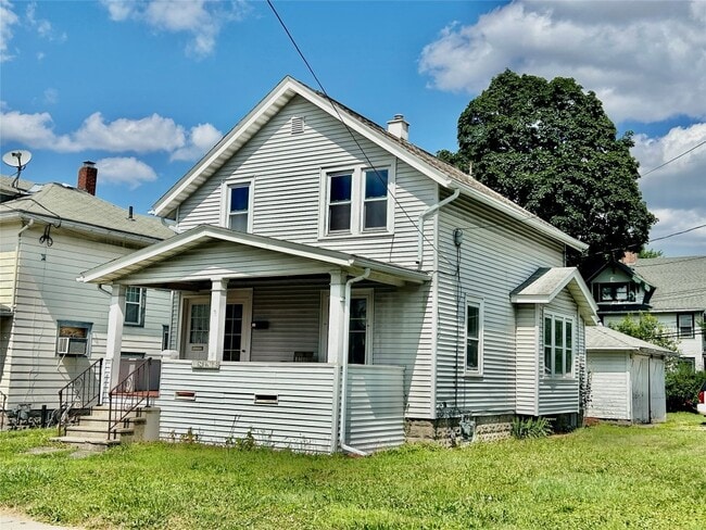 Building Photo - 111 S Page Ave Rental