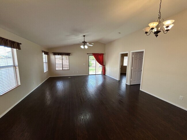 Photo - 16265 N 138th Ave