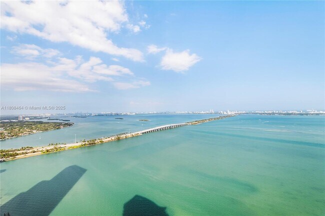 Photo - 2900 NE 7th Ave Condo Unit 4302