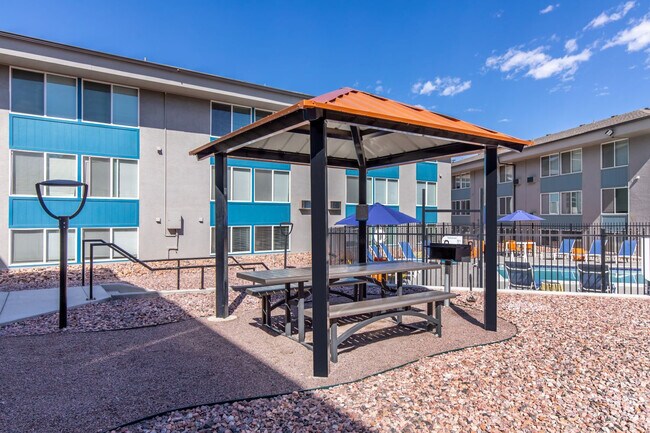 Aero Place Apartments