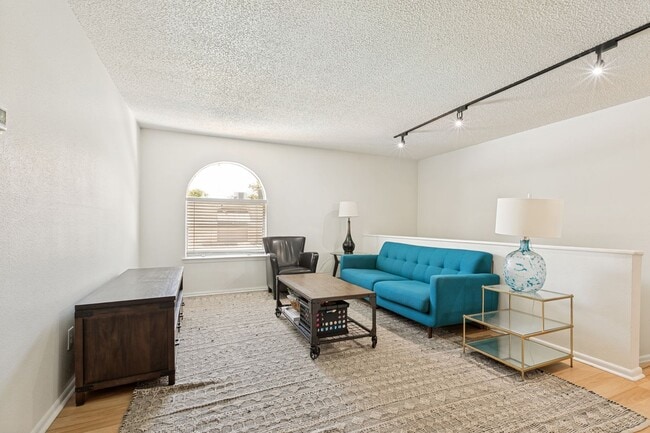Photo - Welcome Home to this beautiful 2-bedroom, 2-bath Condo in highly sought-after Olmos Park Townhomes