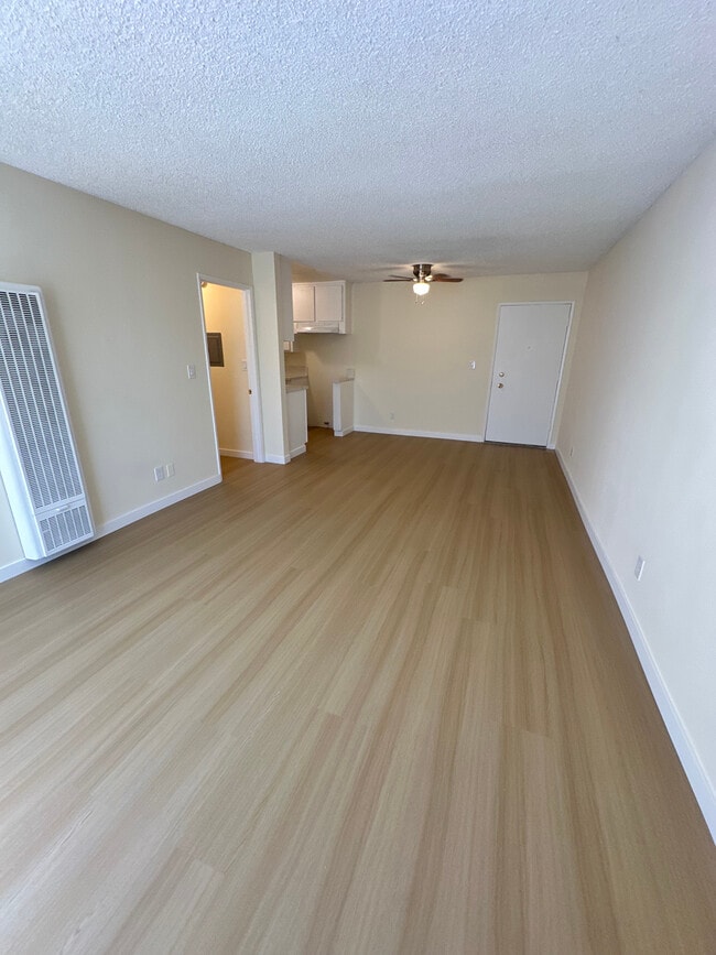 Photo - 6310 Hazeltine Ave Unit 202