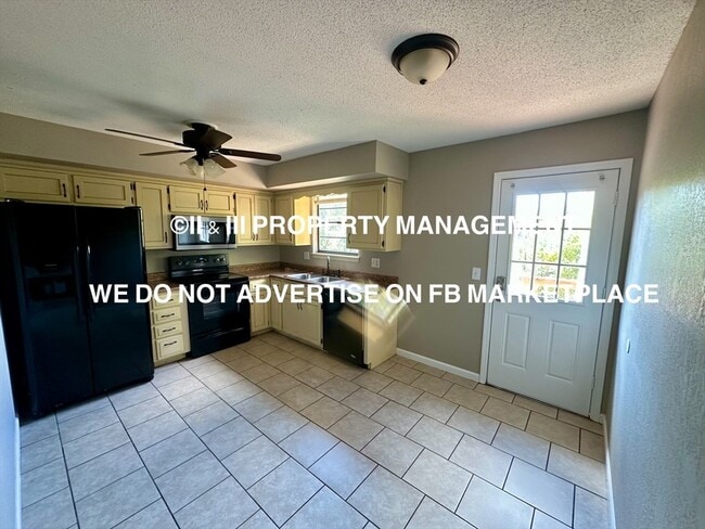 Photo - 8906 Haskins St