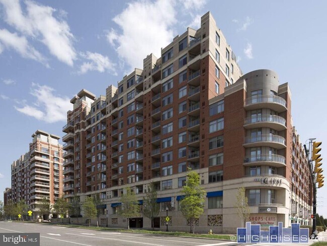 Building Photo - 3600 S Glebe Rd Unit 319W Rental