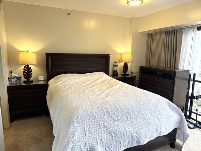 Photo - Executive Centre Unit 3310