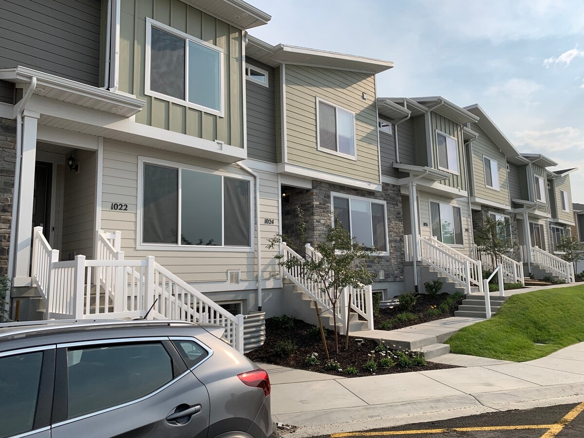Photo - 1026 Lapis Fields Way Townhome