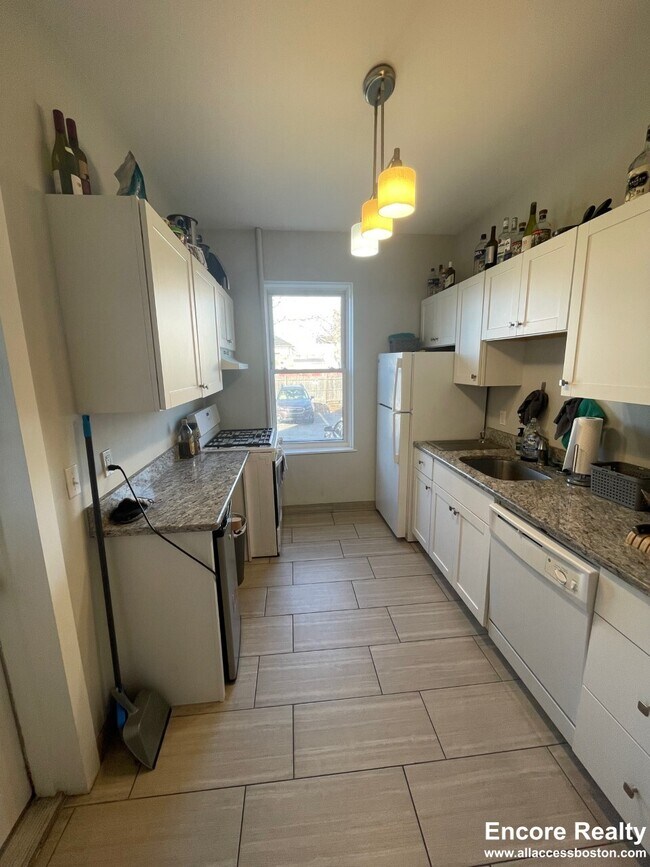 Photo - 4 Farrington Ave Unit 1