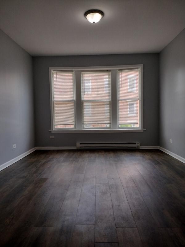 Photo - 6601 S Green St