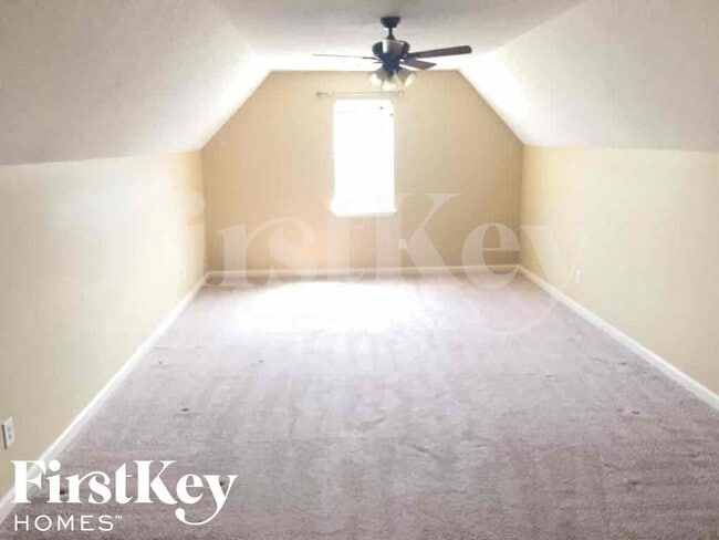 Photo - 6706 Einat Cove