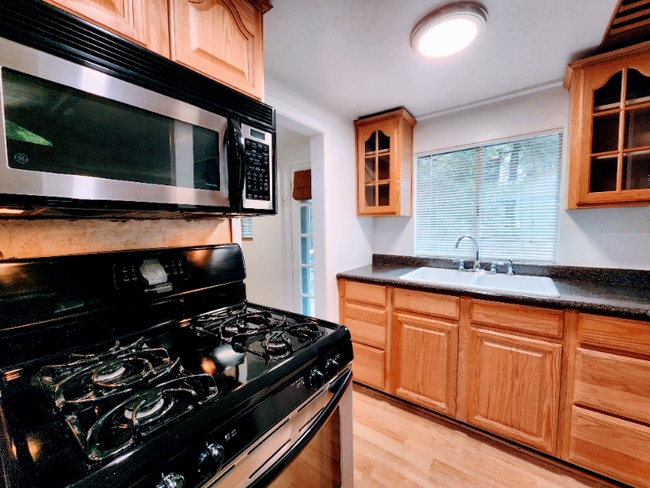 Building Photo - 22079 Big Oak Rd