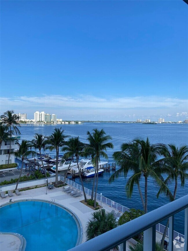 Building Photo - 1865 79th Street Causeway Unit 6H Rental