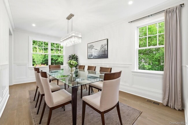 Photo - 229 Soundview Ave