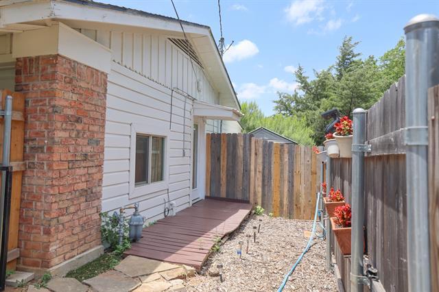 3808 Timberline Dr