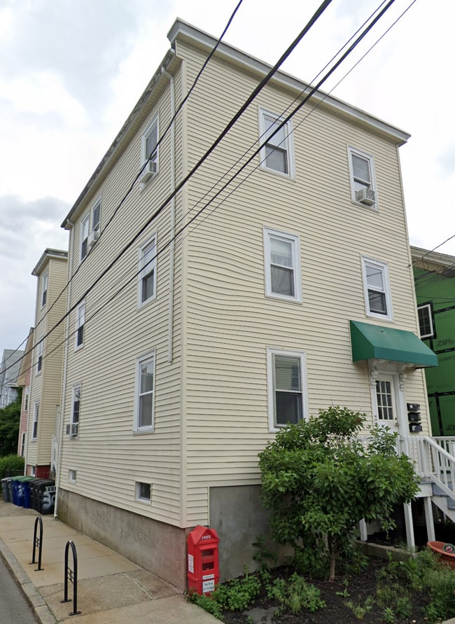 Photo - 30 Hanson St Unit 3