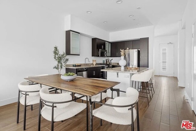 Photo - Beautiful Playa Vista Home With In Unit La... Unit 342