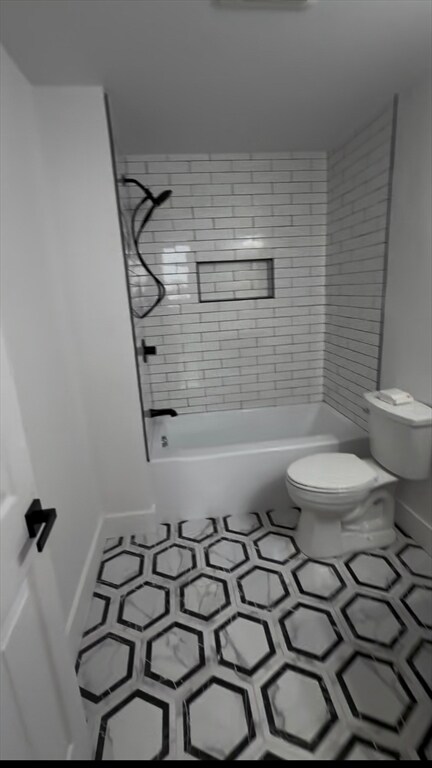 Building Photo - 39 Derby St Unit 1